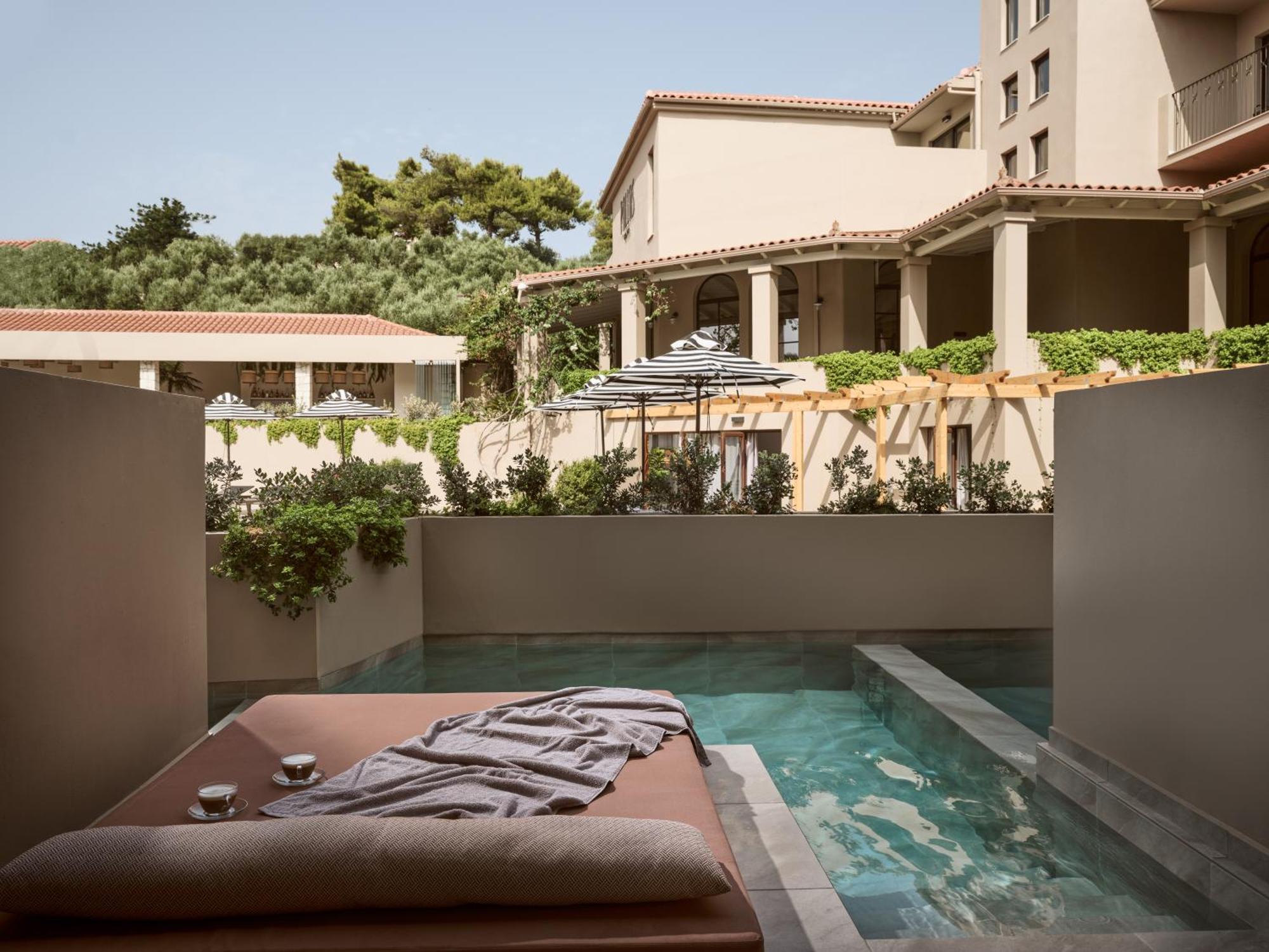 Hotel Pallas ลากานาส ภายนอก รูปภาพ
