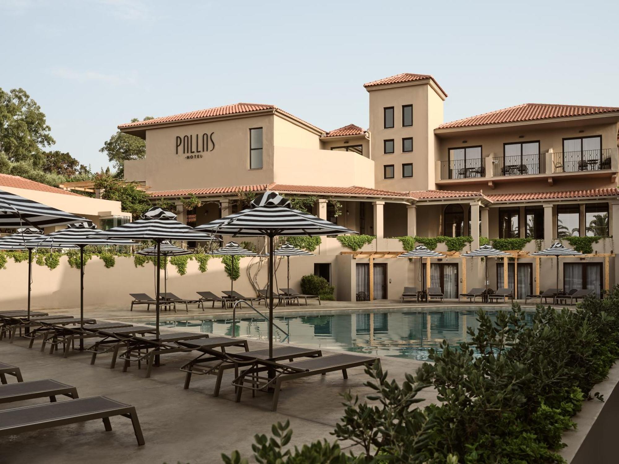 Hotel Pallas ลากานาส ภายนอก รูปภาพ